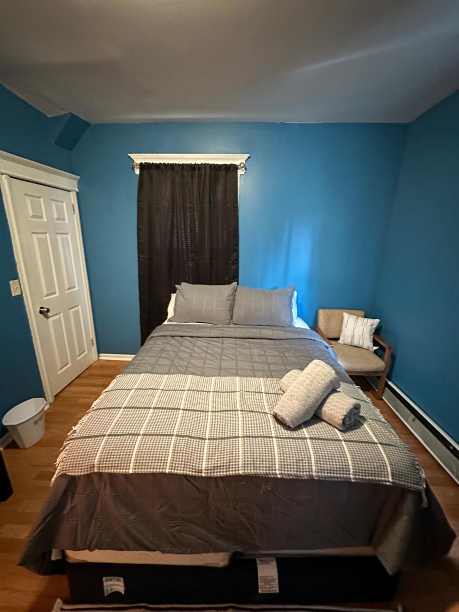 Fidelia Jade Room Queen Bed Minutes From Newark Liberty International Airport And Newark Penn Station Buitenkant foto